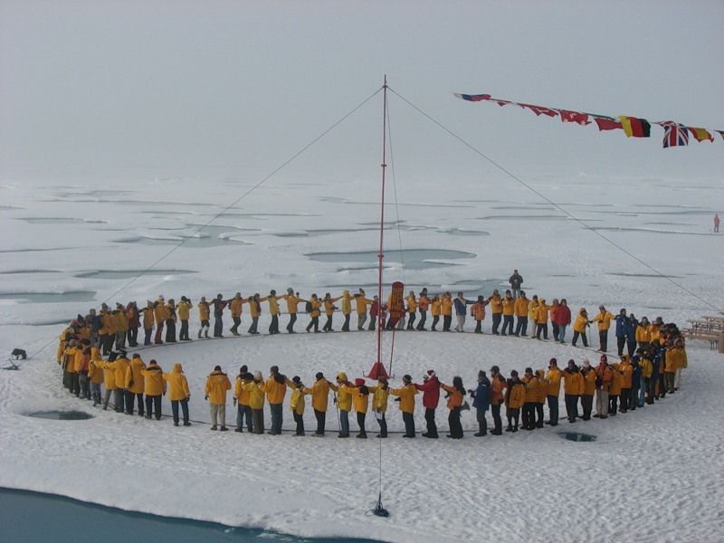 turisté na Severním pólu